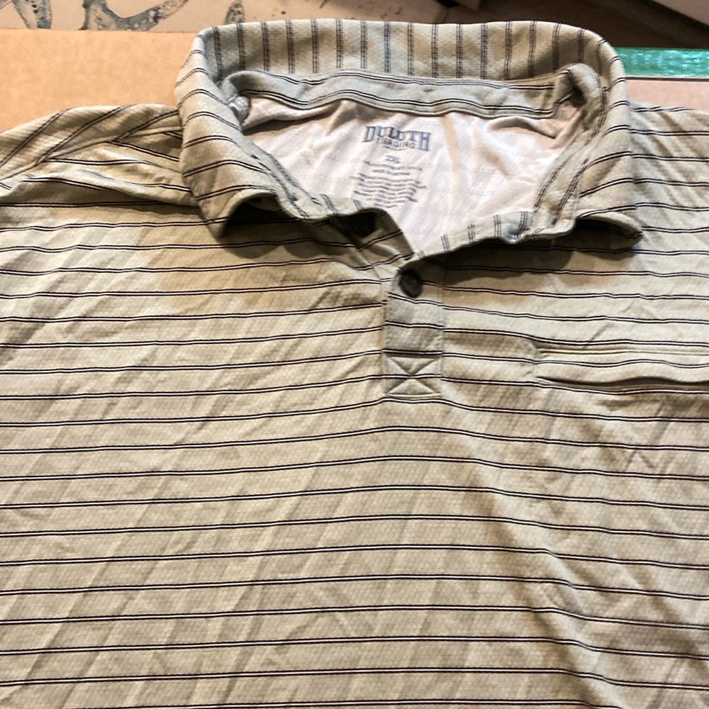Duluth Men's Gray Striped Shirt